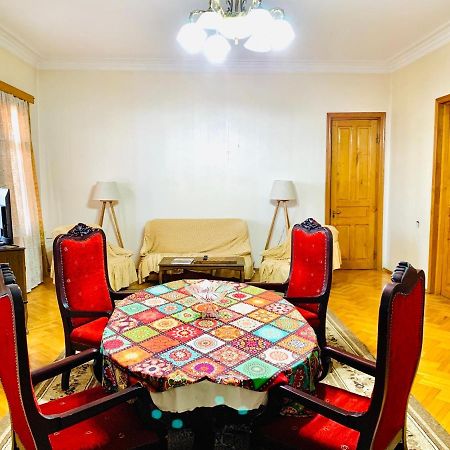Guesthouse Zedafoni Zestafoni Екстер'єр фото