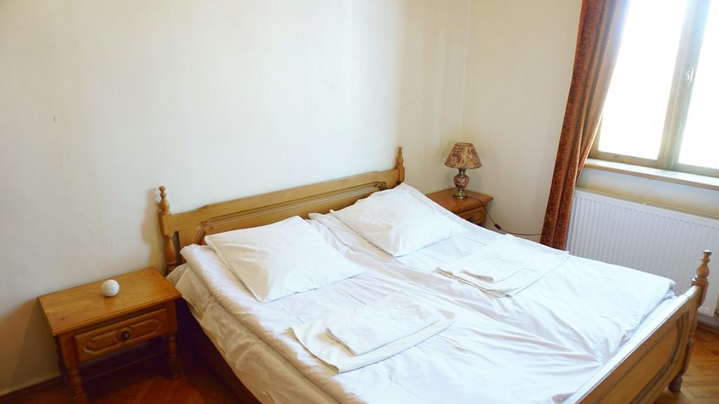 Guesthouse Zedafoni Zestafoni Екстер'єр фото
