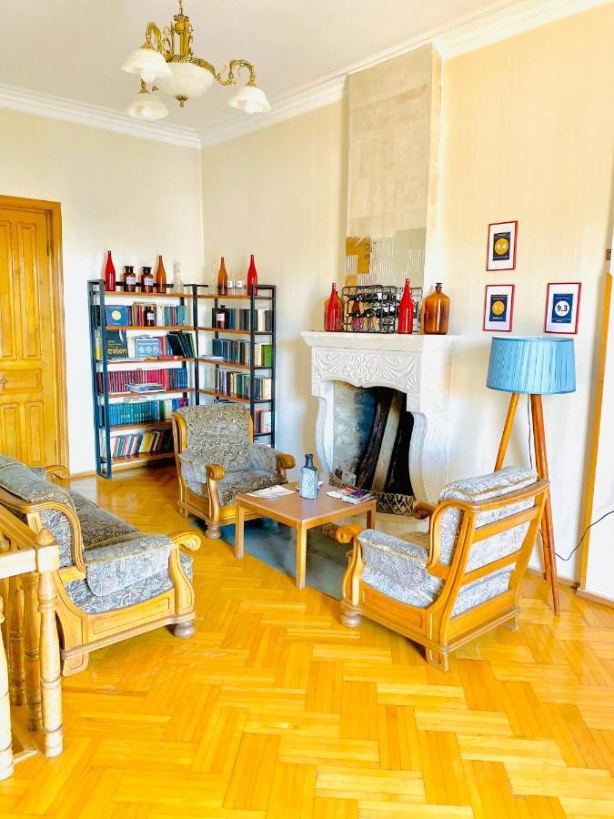 Guesthouse Zedafoni Zestafoni Екстер'єр фото